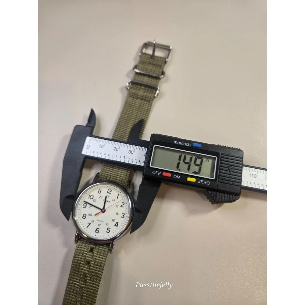 Timex Weekender T2N651 Watch Mens 38mm Olive Fabric Strap White Dial Quartz Date
